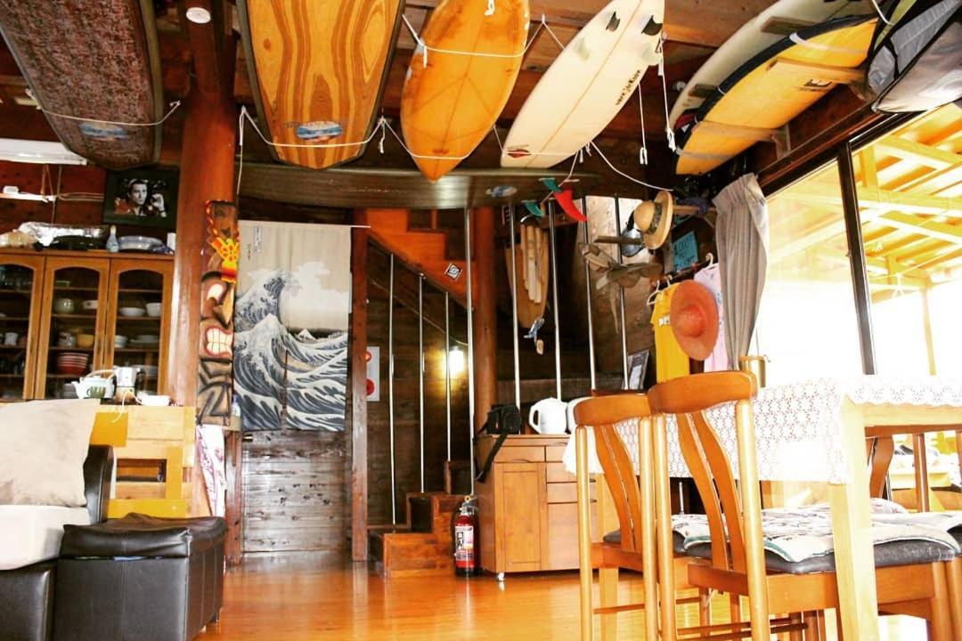 Hotel Tropical Surf House Okinawa Onna Zewnętrze zdjęcie