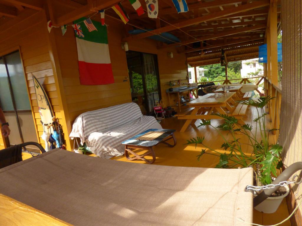 Hotel Tropical Surf House Okinawa Onna Zewnętrze zdjęcie